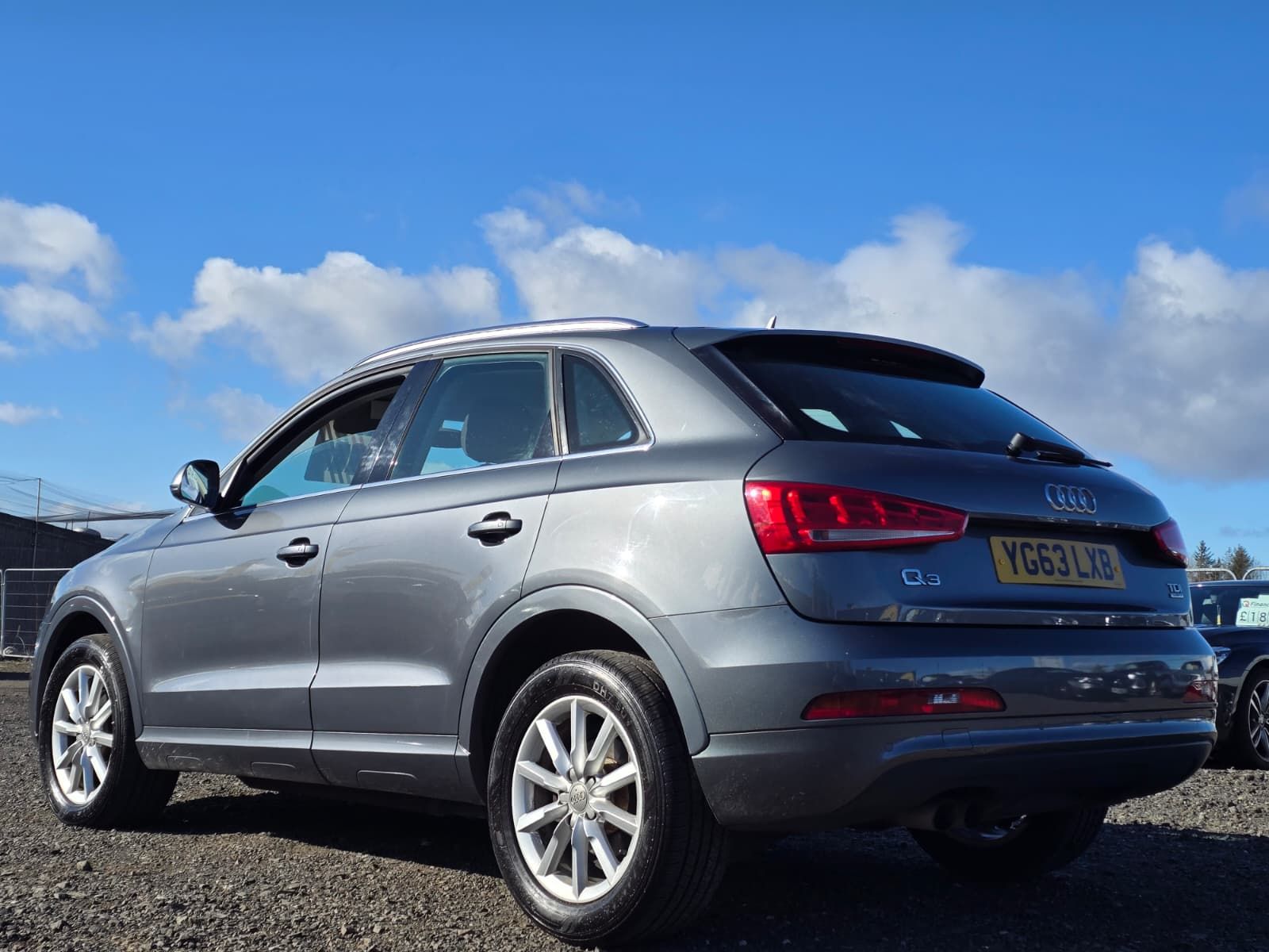 Audi Q3 2.0 TDI SE SUV 5dr Diesel Manual quattro Euro 5 (s/s) (140 ps) 5dr Manual 2026