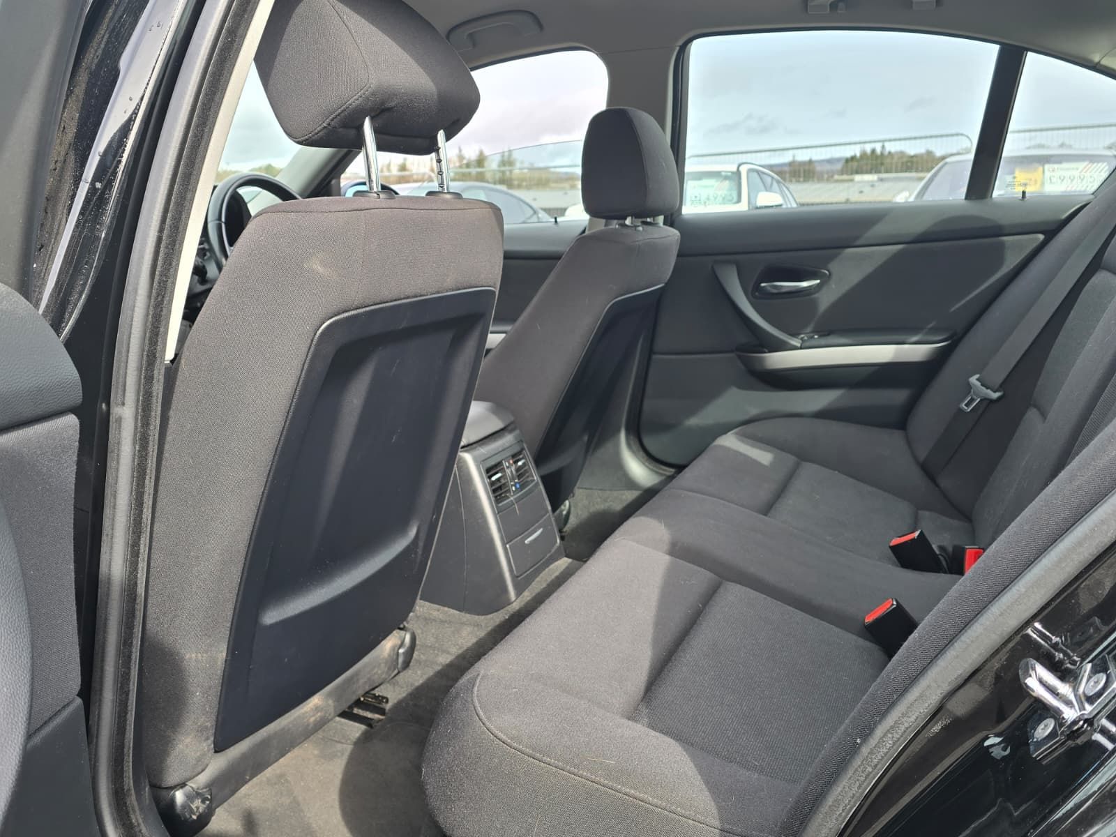 BMW 3 Series 2.0 320d SE Saloon 4dr Diesel Manual Euro 4 (163 ps) 4dr Manual 2026