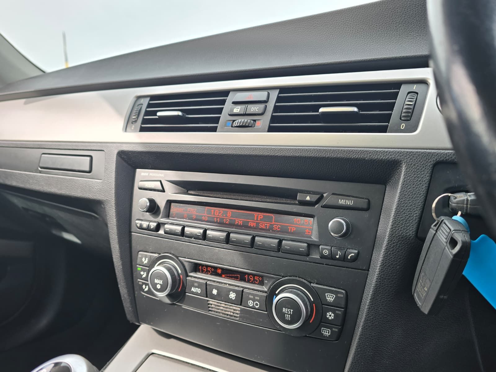 BMW 3 Series 2.0 320d SE Saloon 4dr Diesel Manual Euro 4 (163 ps) 4dr Manual 2026