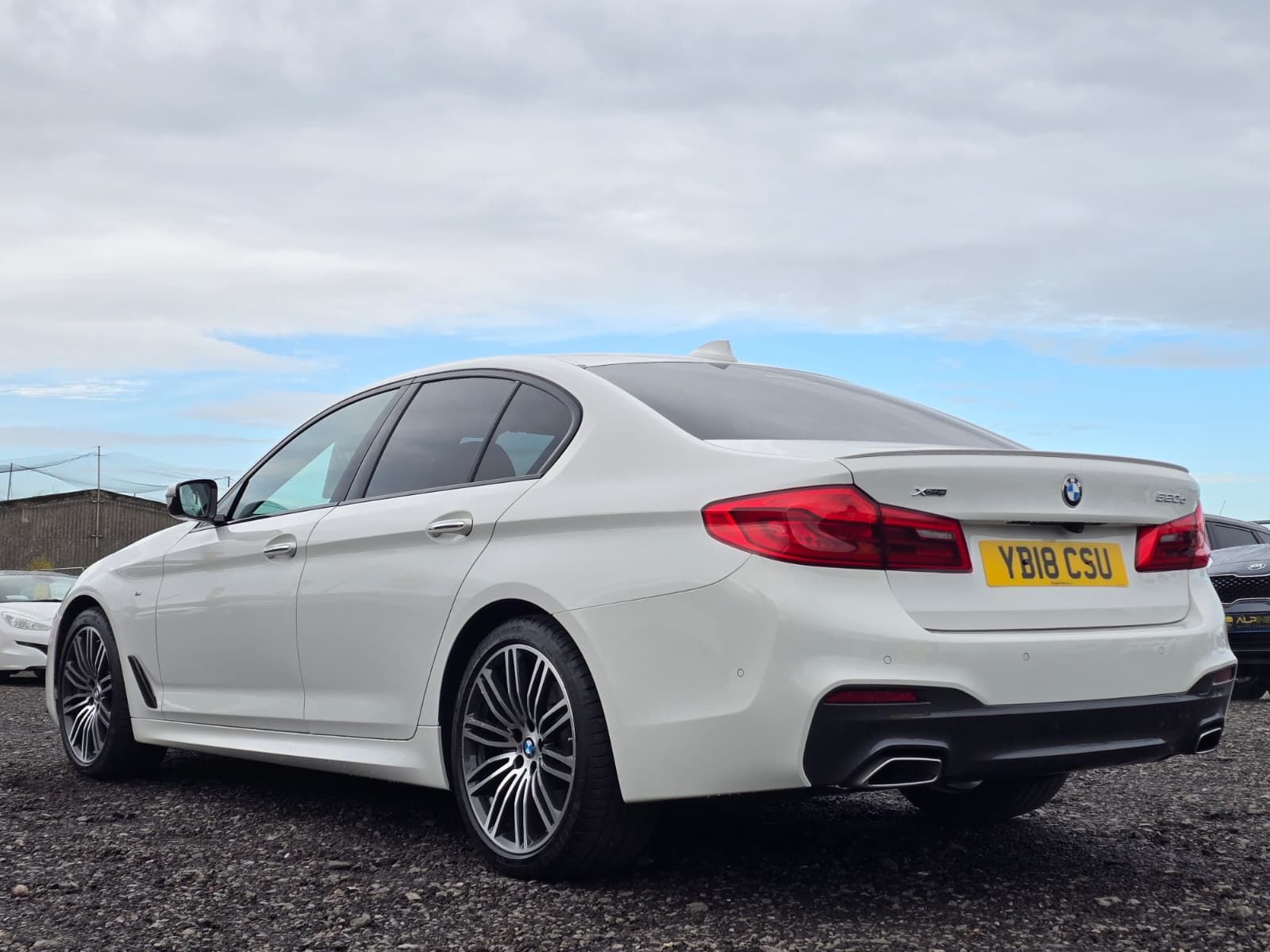 BMW 5 Series 2.0L 520d xDrive M Sport Auto Saloon 4dr Diesel Automatic Euro 6 (188 bhp) 4dr Automatic 2025