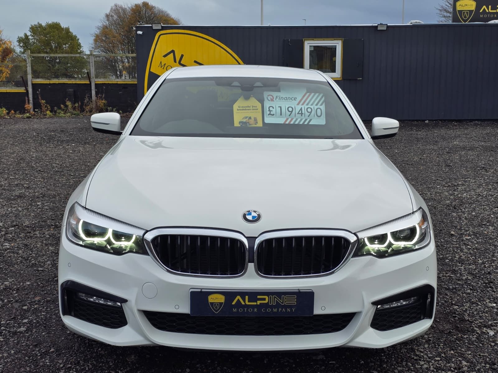 BMW 5 Series 2.0L 520d xDrive M Sport Auto Saloon 4dr Diesel Automatic Euro 6 (188 bhp) 4dr Automatic 2025