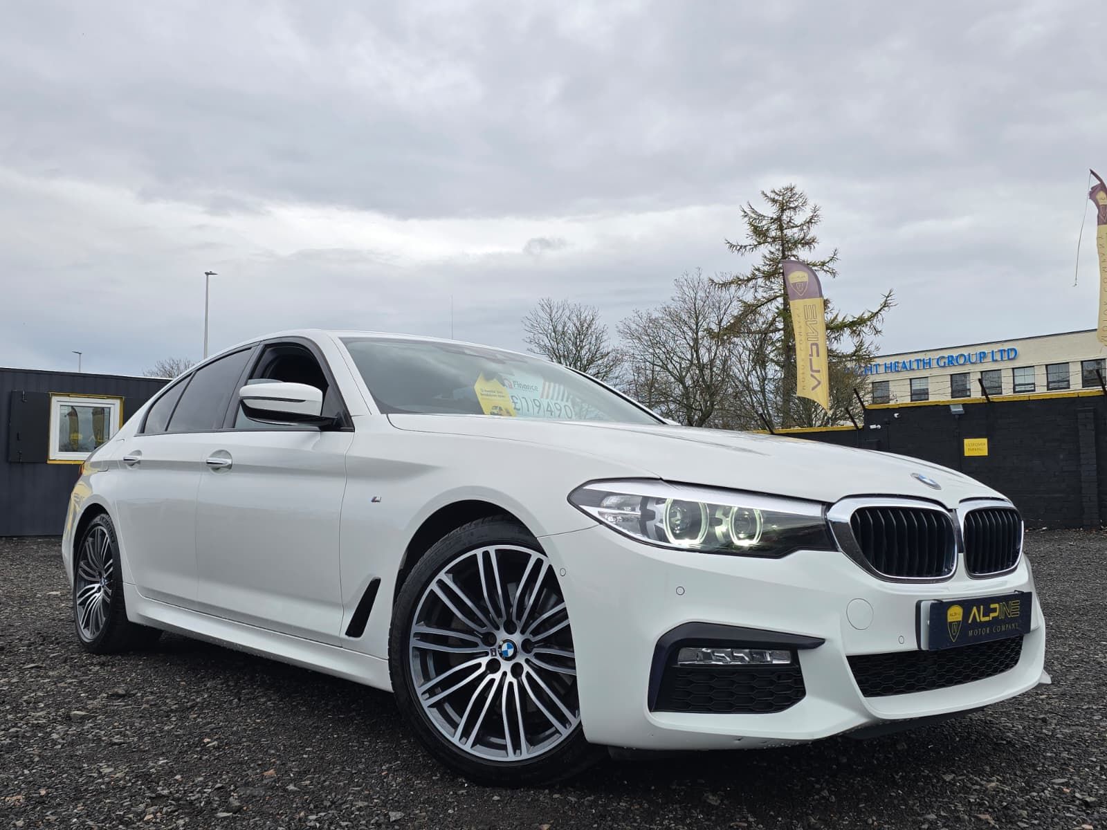BMW 5 Series 2.0L 520d xDrive M Sport Auto Saloon 4dr Diesel Automatic Euro 6 (188 bhp) 4dr Automatic 2025