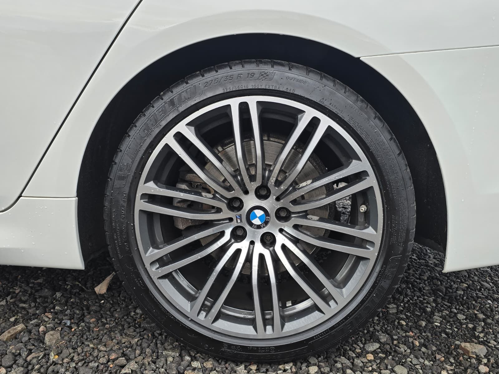 BMW 5 Series 2.0L 520d xDrive M Sport Auto Saloon 4dr Diesel Automatic Euro 6 (188 bhp) 4dr Automatic 2025