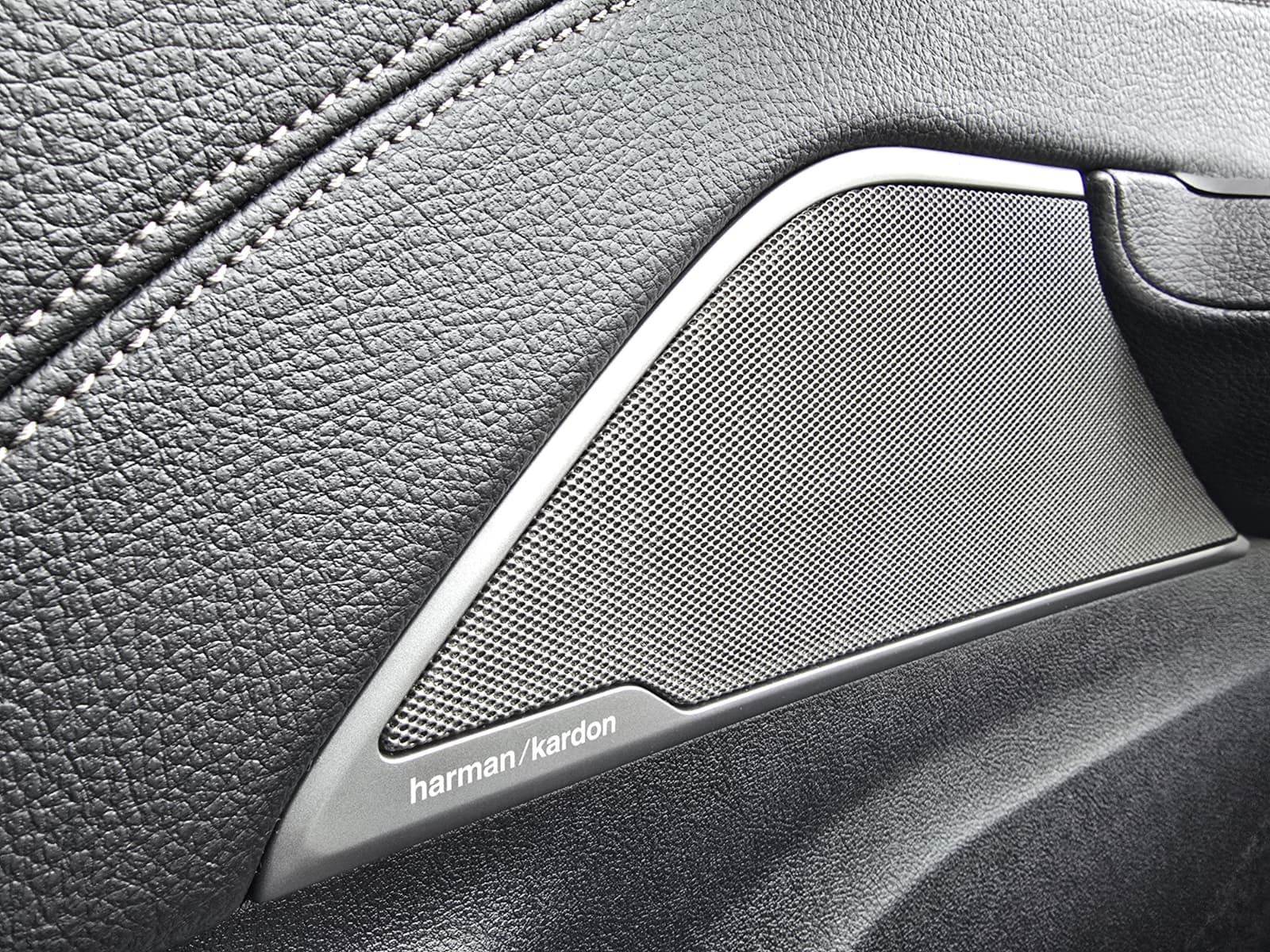 BMW 5 Series 2.0L 520d xDrive M Sport Auto Saloon 4dr Diesel Automatic Euro 6 (188 bhp) 4dr Automatic 2025