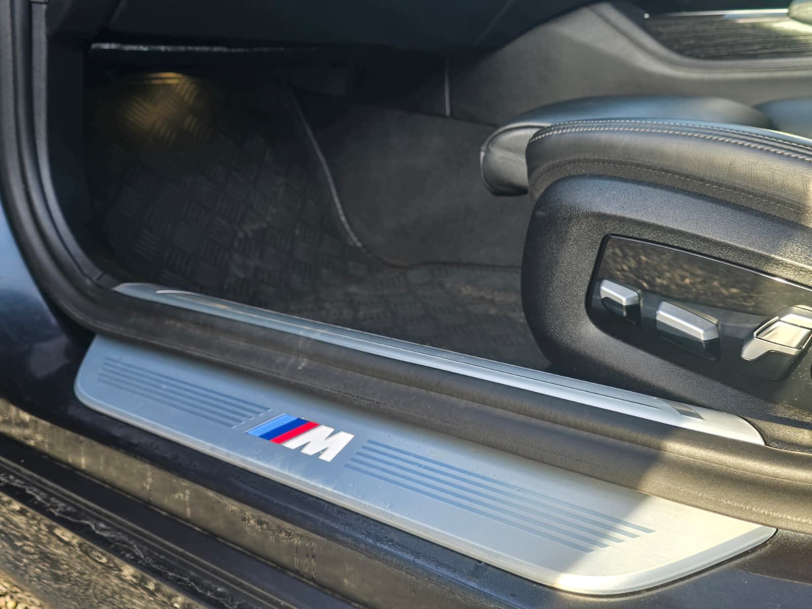 BMW 7 Series 3.0 730d M Sport Saloon 4dr Diesel Auto Euro 6 (s/s) (265 ps) 4dr Automatic 2026