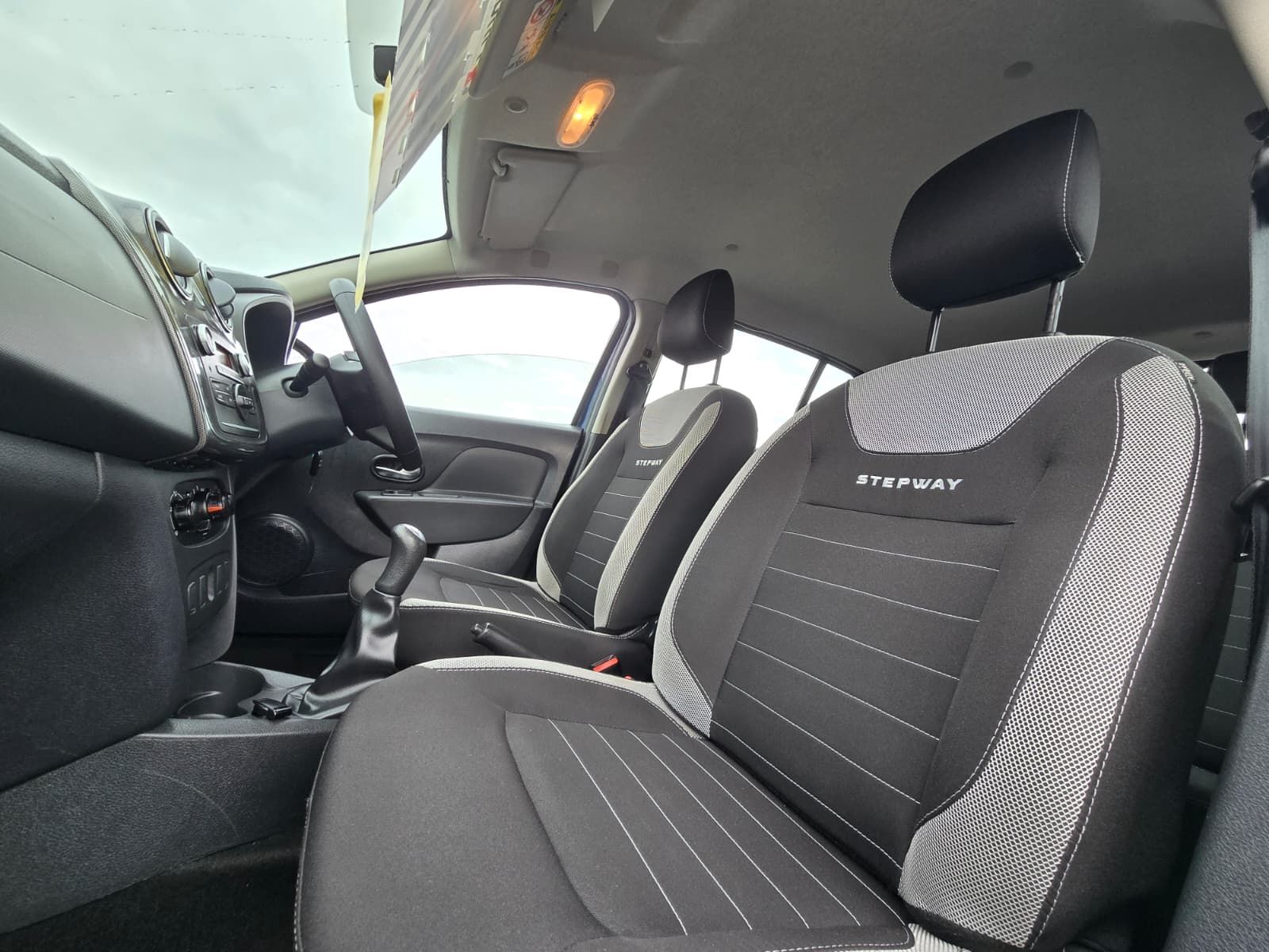 Dacia Sandero 0.9L Stepway Ambiance TCE Hatchback 5dr Petrol Manual Euro 6 (90 bhp) 5dr Manual 2025