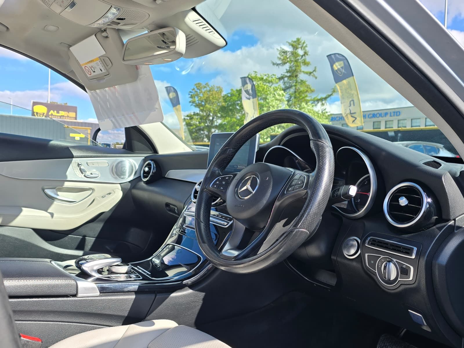 Mercedes-Benz C Class 2.1 C300dh Sport (Premium Plus) Saloon 4dr Diesel Hybrid G-Tronic+ Euro 6 (s/s) (231 ps) 4dr Automatic 2026