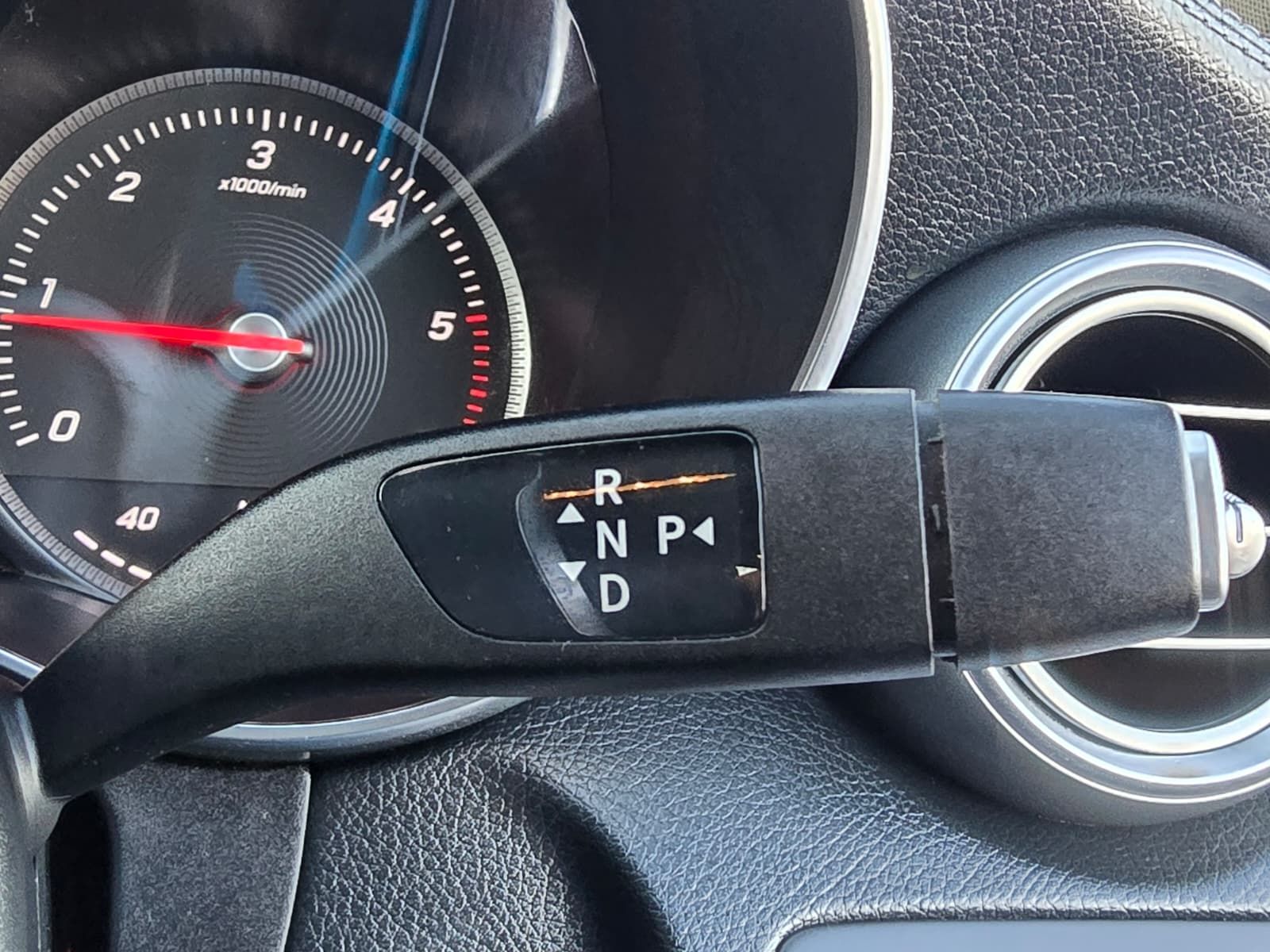 Mercedes-Benz C-Class 2.1L C220 AMG Line Bluetec Auto Estate 5dr Diesel Automatic Euro 6 (170 bhp) 5dr Automatic 2025