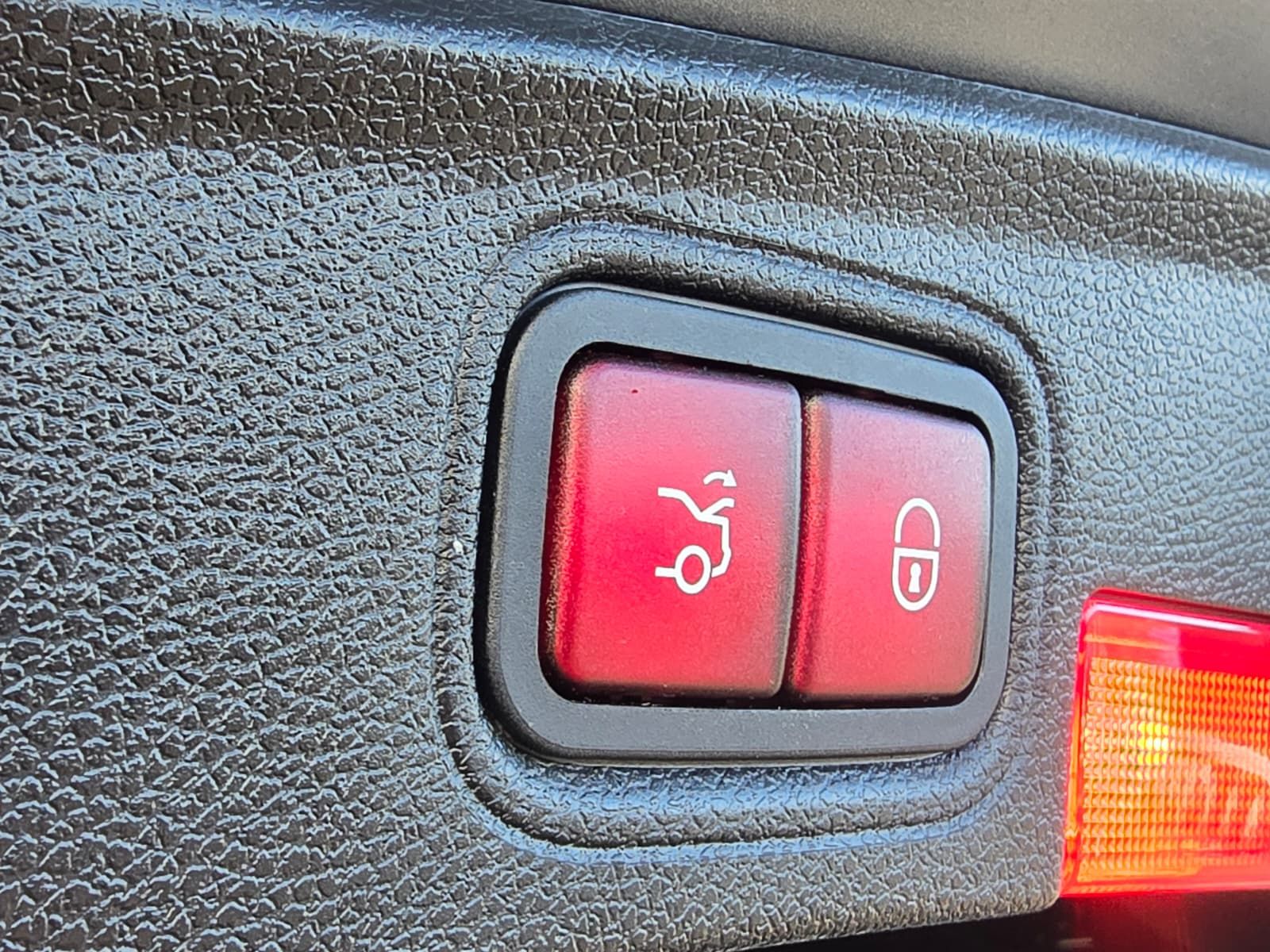 Mercedes-Benz C Class 4.0 C63 V8 BiTurbo AMG S (Premium) Coupe 2dr Petrol SpdS MCT Euro 6 (s/s) (510 ps) 2dr Automatic 2026