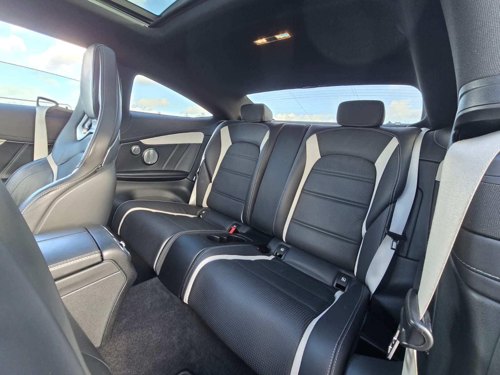 Mercedes-Benz C Class 4.0 C63 V8 BiTurbo AMG S (Premium) Coupe 2dr Petrol SpdS MCT Euro 6 (s/s) (510 ps) 2dr Automatic 2026