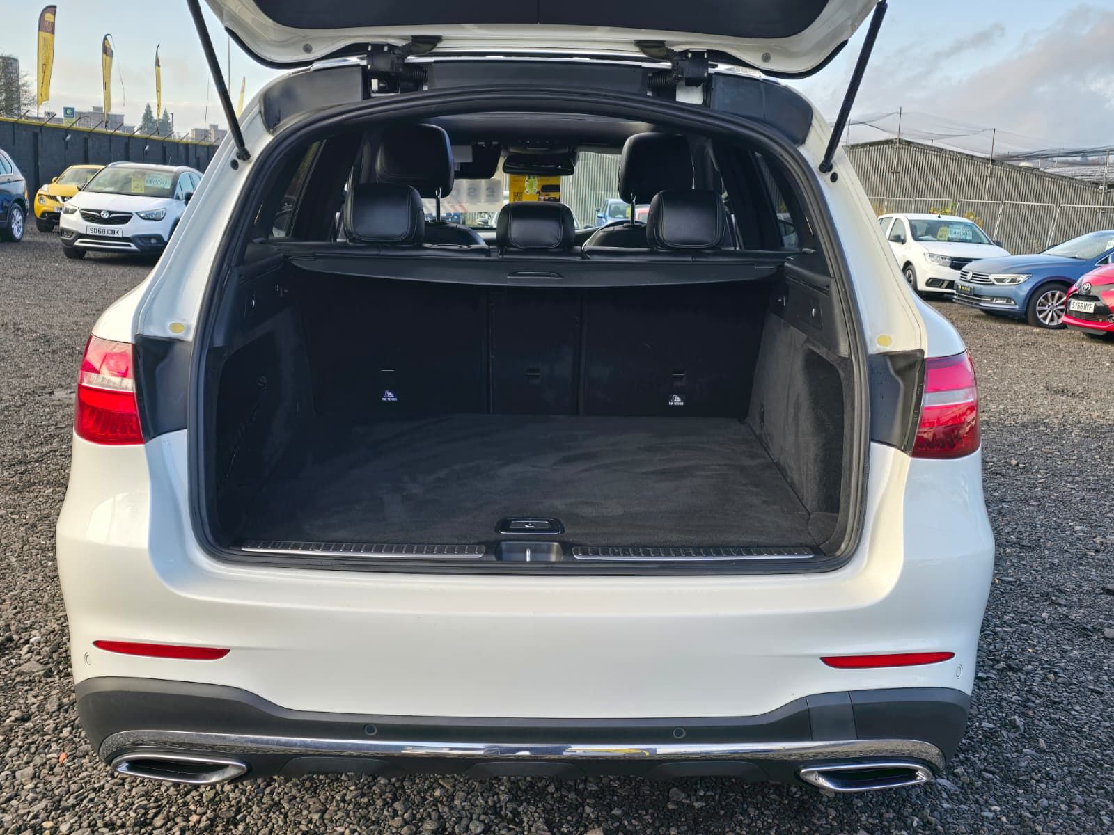 Mercedes-Benz GLC 2.1L 250 D 4Matic AMG Line Premium Auto SUV 5dr Diesel Automatic Euro 6 (201 bhp) 5dr Automatic 2025