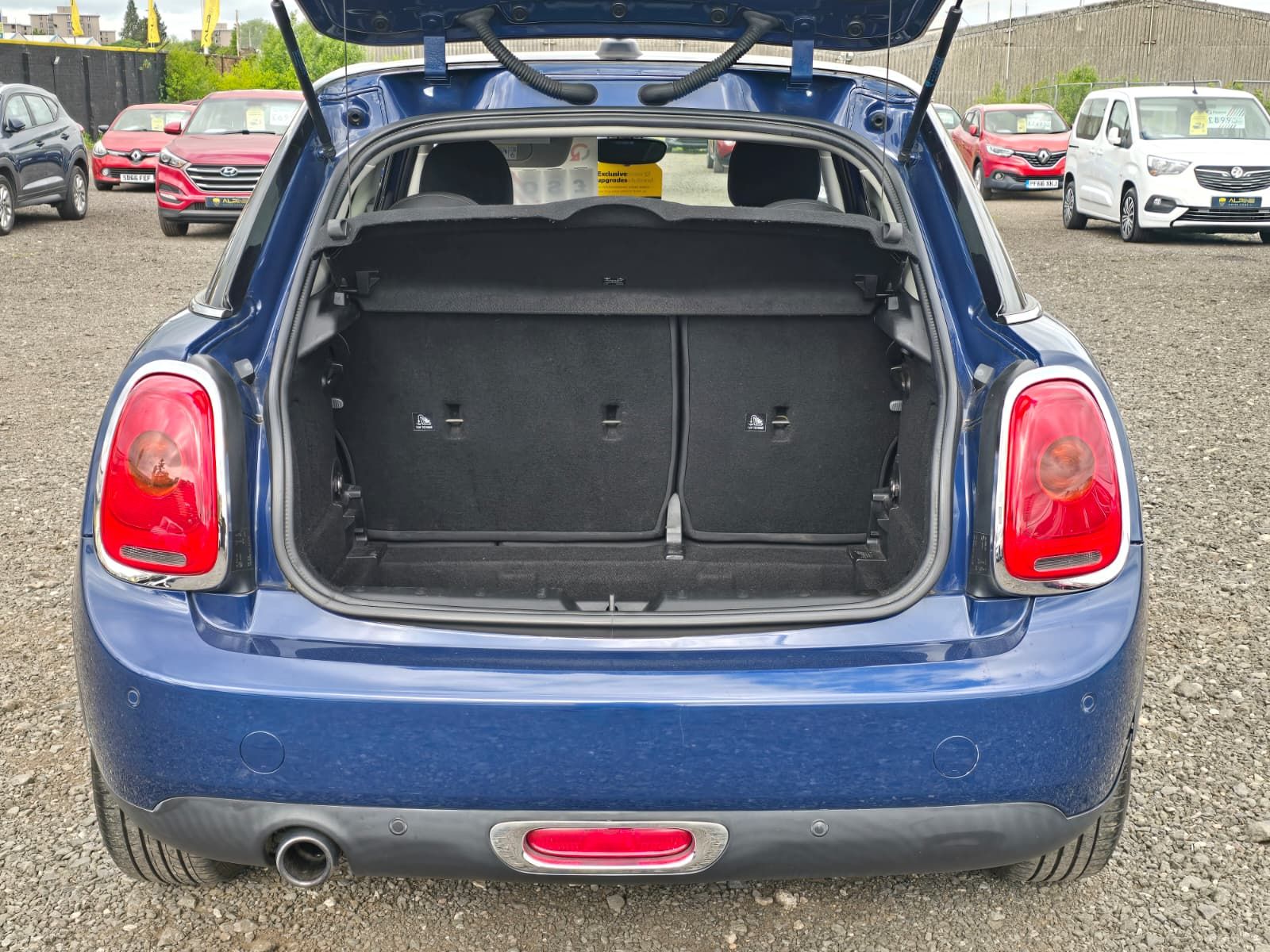 MINI Hatch 1.5 Cooper Hatchback 5dr Petrol Manual Euro 6 (s/s) (136 ps) 5dr Manual 2026