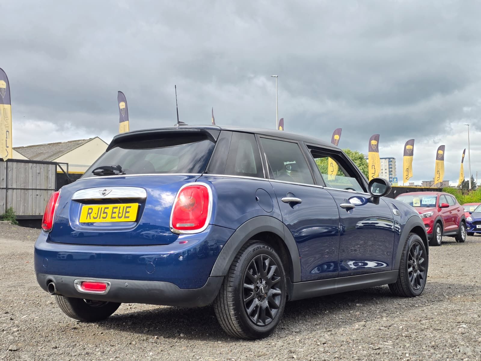 MINI Hatch 1.5 Cooper Hatchback 5dr Petrol Manual Euro 6 (s/s) (136 ps) 5dr Manual 2026