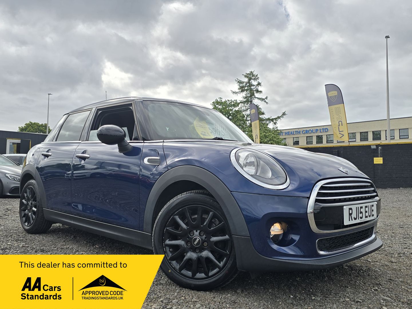 2015 MINI Hatch 1.5 Cooper Hatchback 5dr Petrol Manual Euro 6 (s/s) (136 ps)