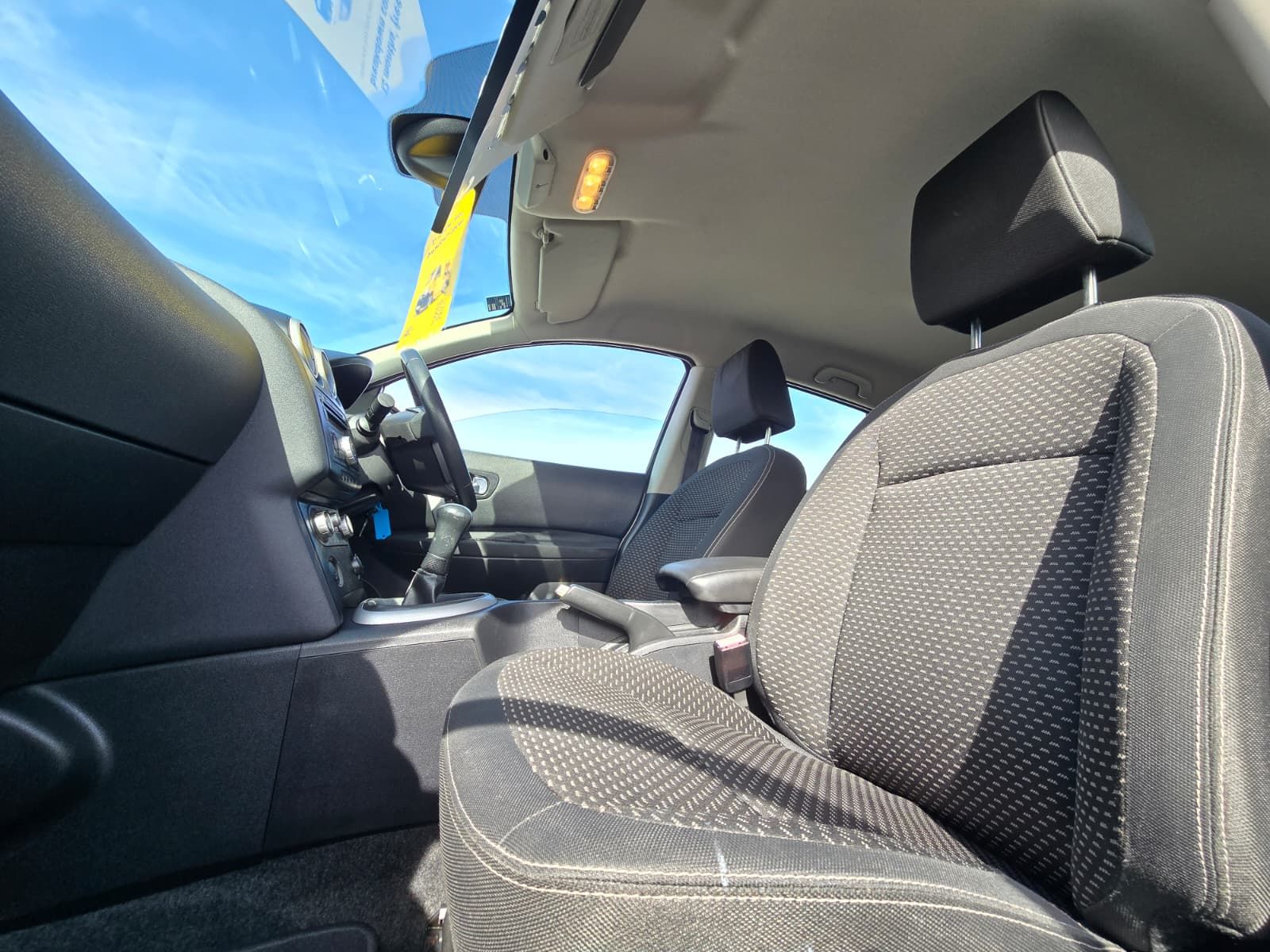 Nissan Qashqai 1.6 Acenta SUV 5dr Petrol Manual 2WD (159 g/km, 113 bhp) 5dr Manual 2026