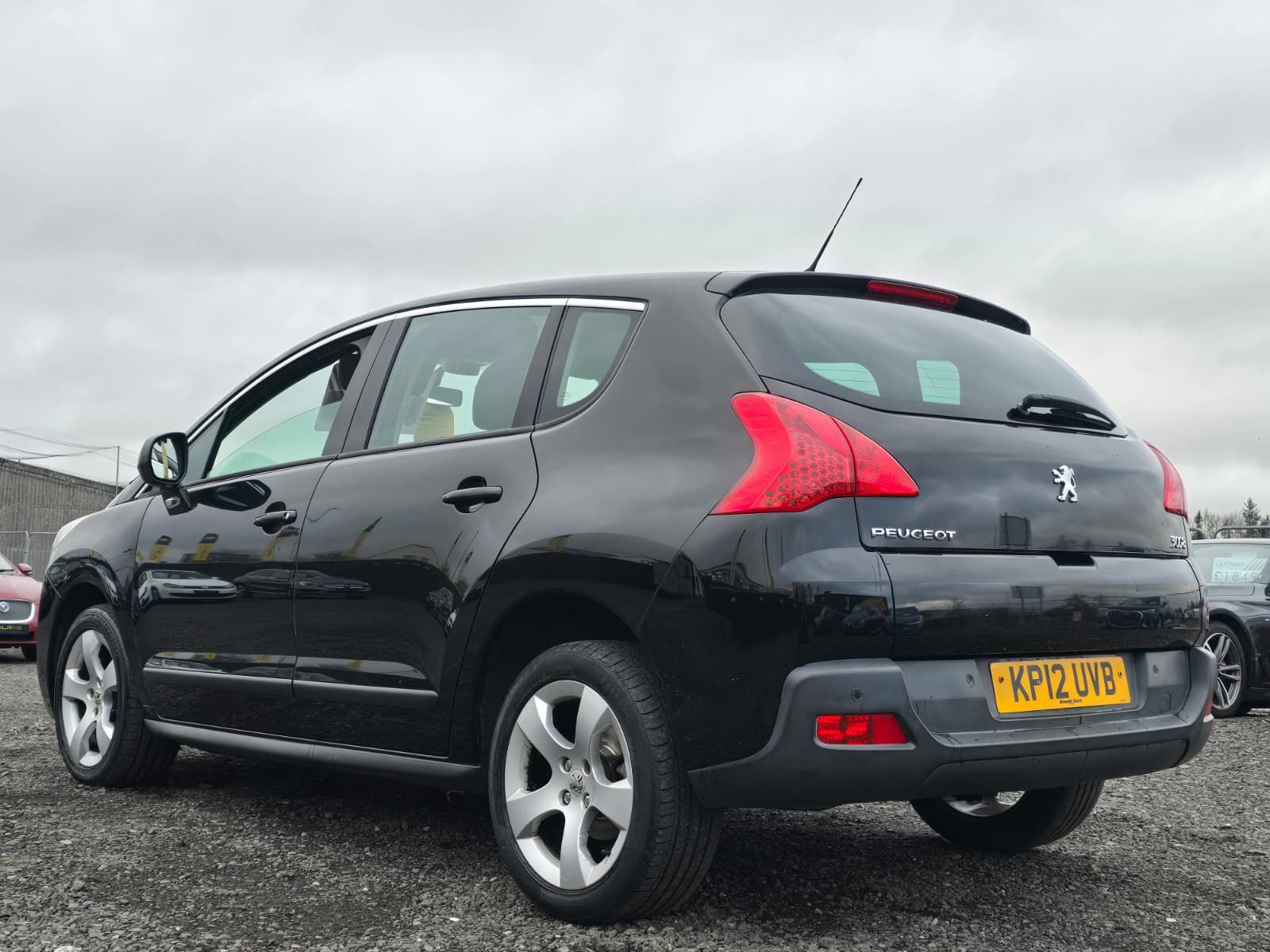 Peugeot 3008 1.6 HDi Active SUV 5dr Diesel Manual Euro 5 (112 ps) 5dr Manual 2026