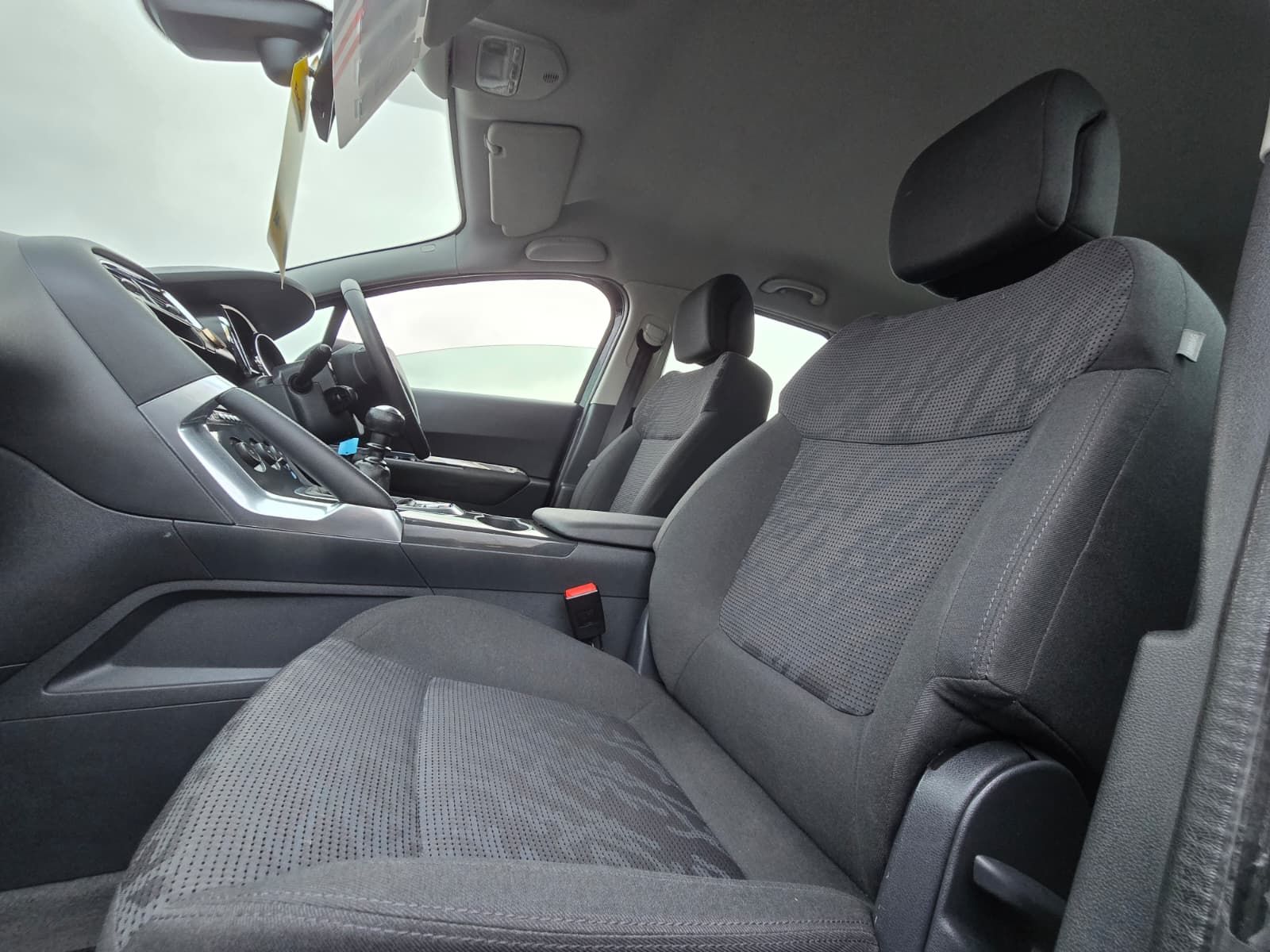 Peugeot 3008 1.6 HDi Active SUV 5dr Diesel Manual Euro 5 (112 ps) 5dr Manual 2026