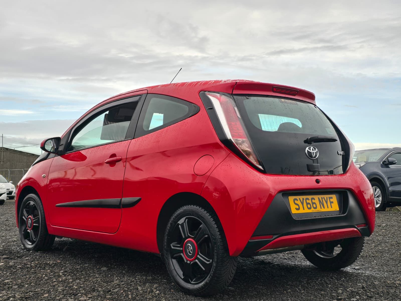 Toyota Aygo 1.0L X-Play VVT-i Hatchback 3dr Petrol Manual Euro 6 (69 bhp) 3dr Manual 2025