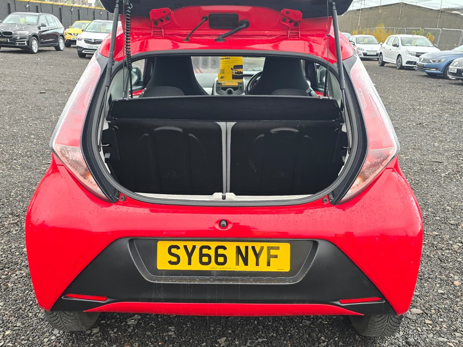 Toyota Aygo 1.0L X-Play VVT-i Hatchback 3dr Petrol Manual Euro 6 (69 bhp) 3dr Manual 2025