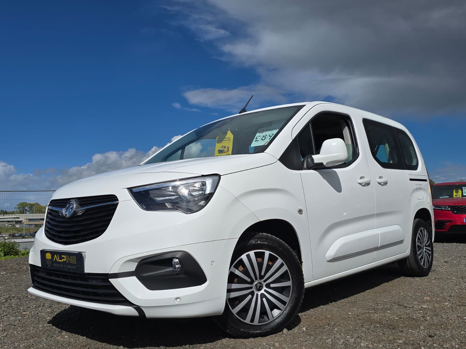 2018 Vauxhall Combo Life 1.5 Turbo D BlueInjection Energy MPV 5dr Diesel Manual Euro 6 (s/s) (100 ps), exterior view 2