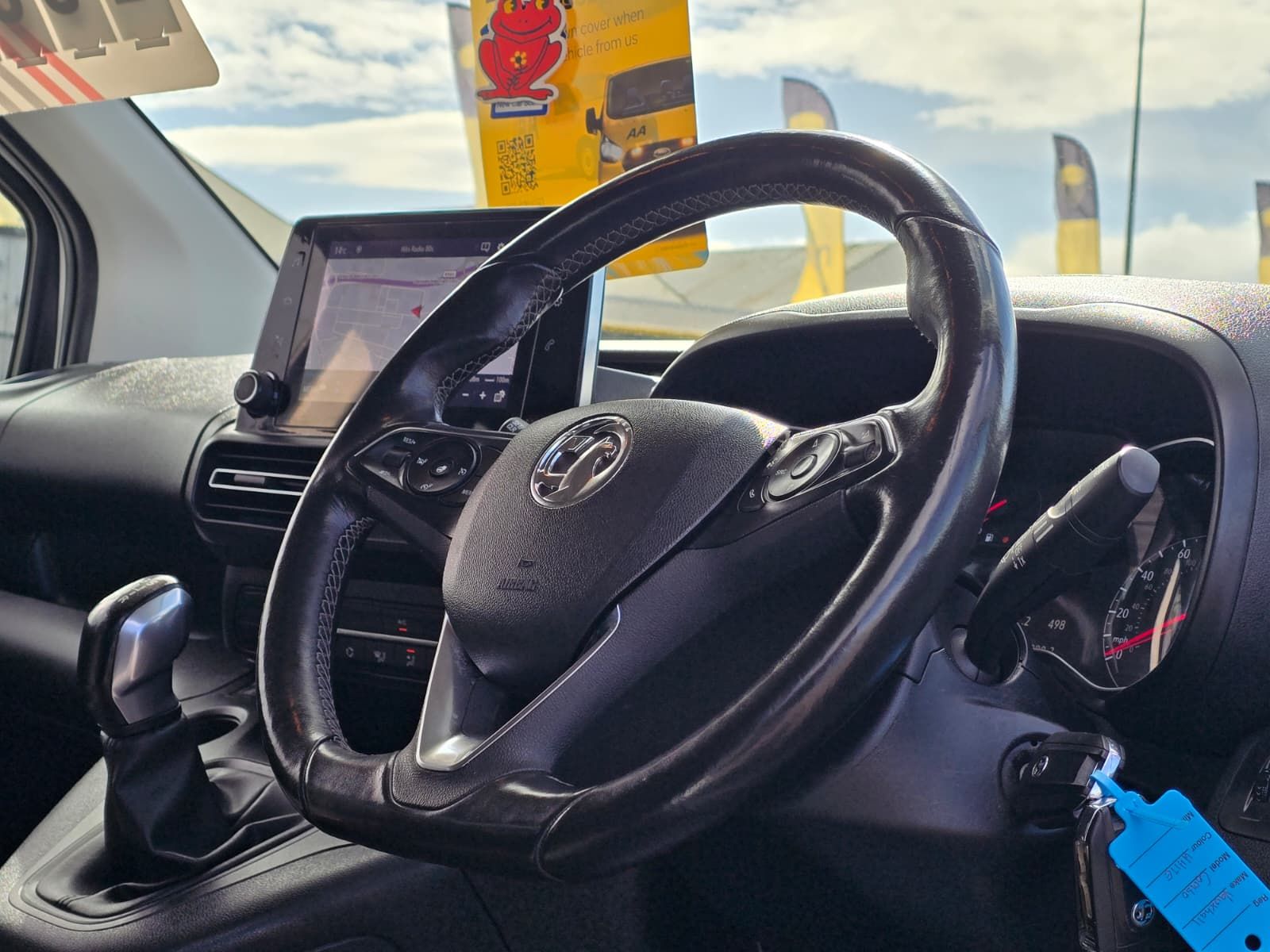2018 Vauxhall Combo Life 1.5 Turbo D BlueInjection Energy MPV 5dr Diesel Manual Euro 6 (s/s) (100 ps), exterior view 3