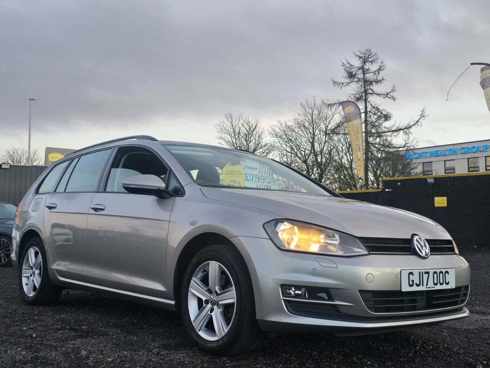 Volkswagen Golf 1.6L Match Edition TDI BlueMotion Technology Estate 5dr Diesel Manual Euro 6 (109 bhp) 5dr Manual 2025