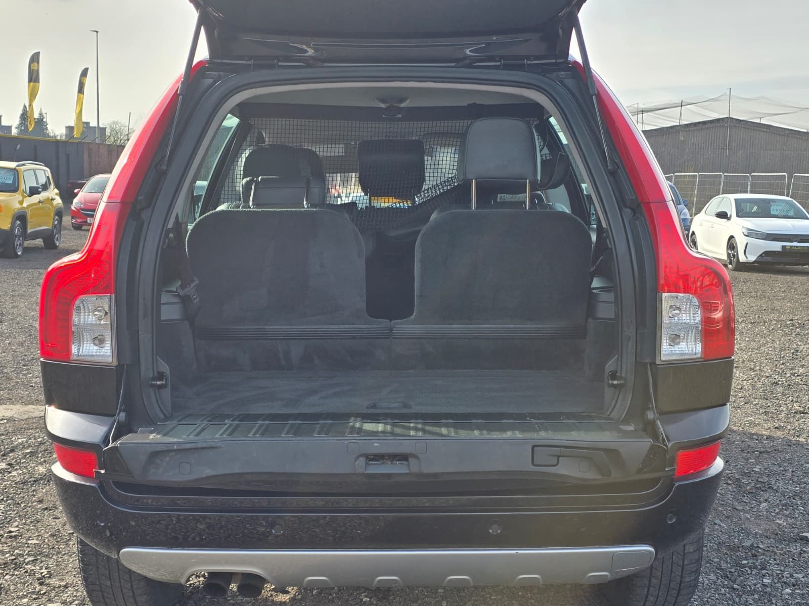 Volvo XC90 2.4 D5 ES SUV 5dr Diesel Geartronic 4WD Euro 5 (200 ps) 5dr Automatic 2026