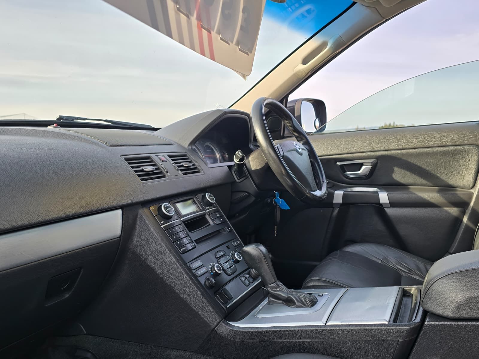 Volvo XC90 2.4 D5 ES SUV 5dr Diesel Geartronic 4WD Euro 5 (200 ps) 5dr Automatic 2026