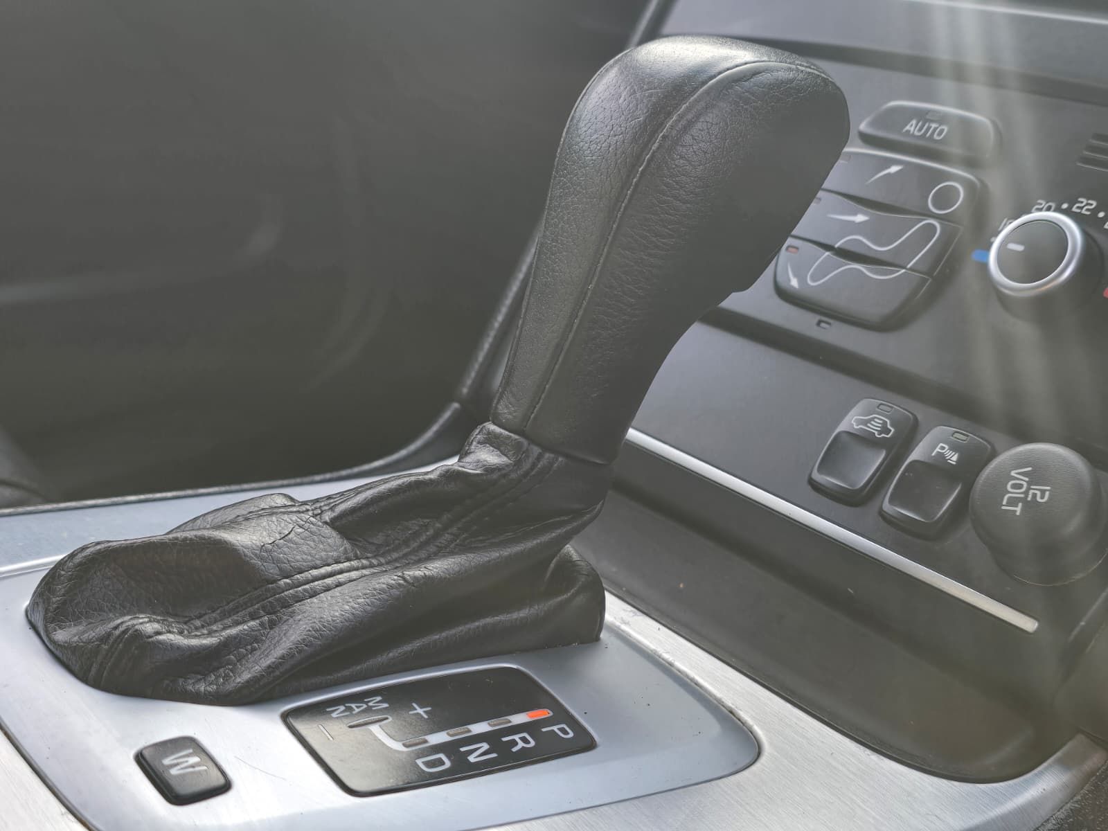 Volvo XC90 2.4 D5 ES SUV 5dr Diesel Geartronic 4WD Euro 5 (200 ps) 5dr Automatic 2026