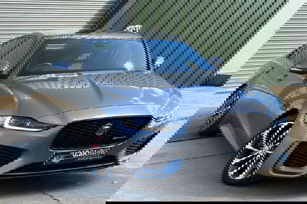 Jaguar XE