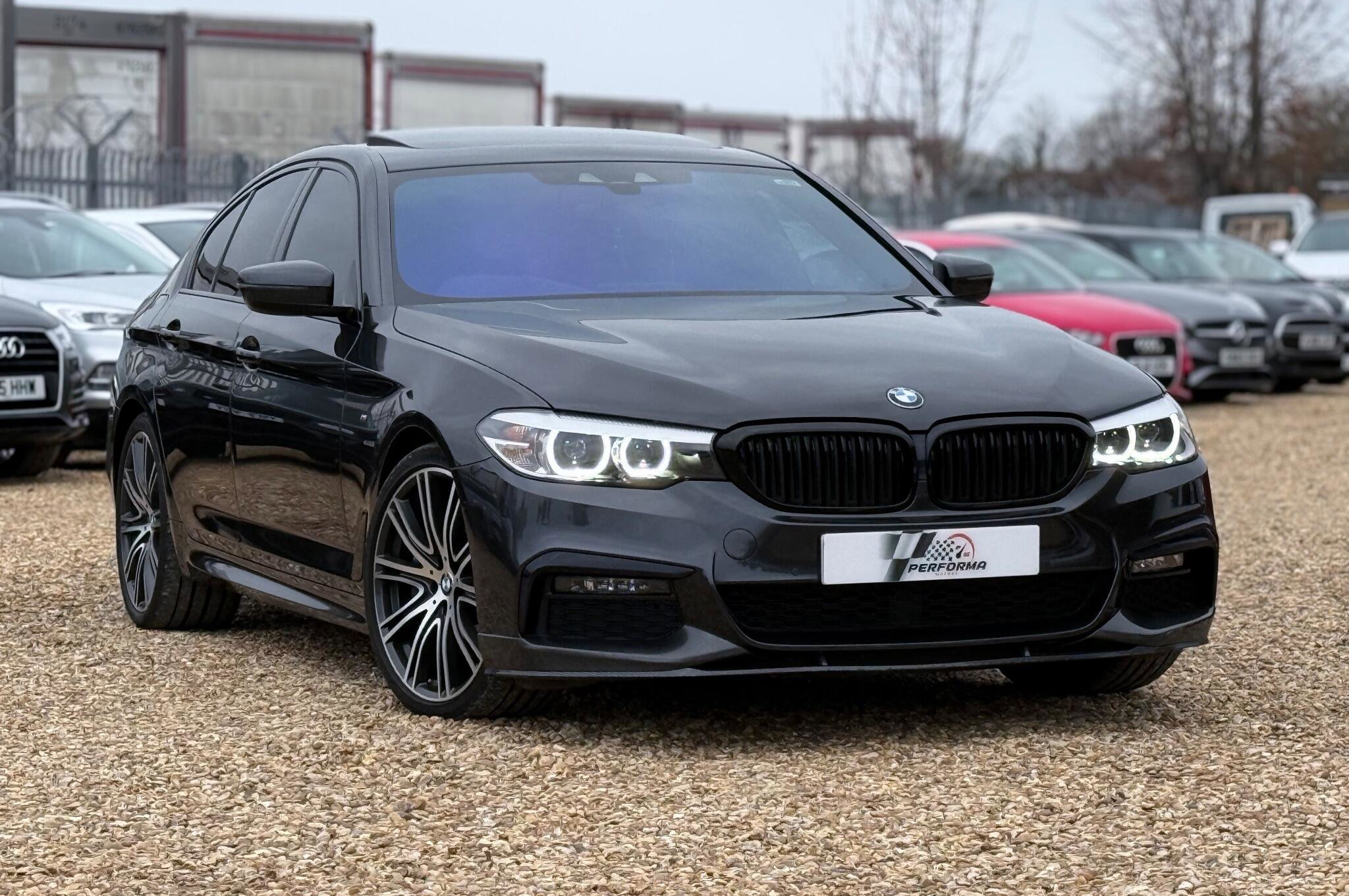 2020 BMW 5 SERIES 3.0 530D M SPORT AUTO EURO 6 S S 4DR 20,795 2020... photo