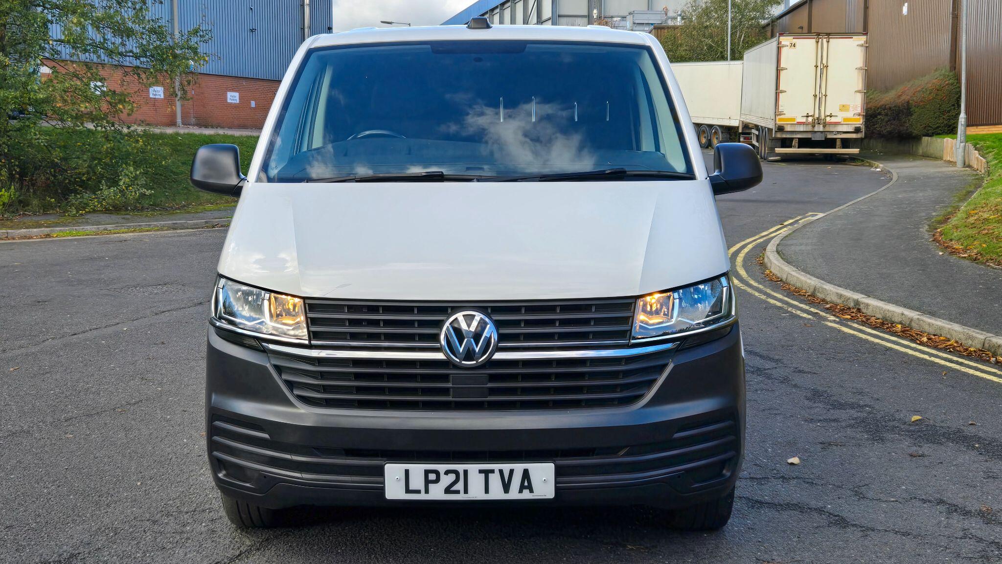 Volkswagen Transporter 2.0 TDI T32 Startline FWD LWB Euro 6 (s/s) 5dr 5dr Manual 2021