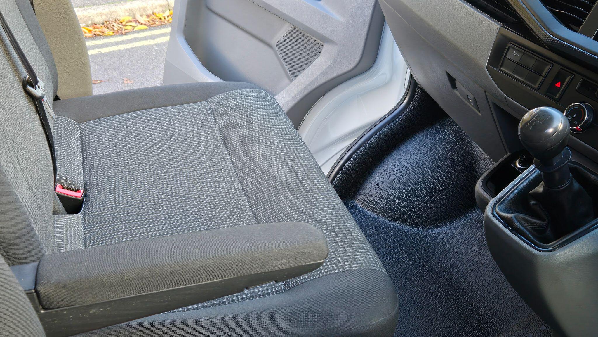 Volkswagen Transporter 2.0 TDI T32 Startline FWD LWB Euro 6 (s/s) 5dr 5dr Manual 2021