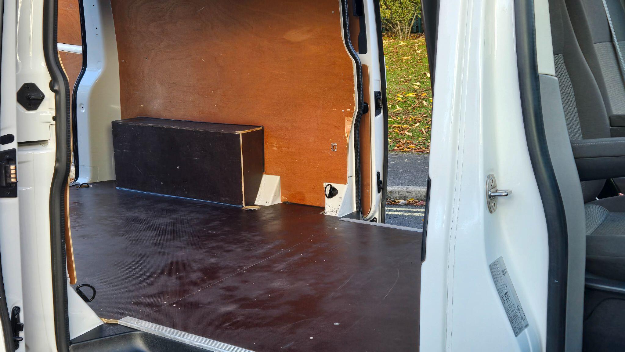 Volkswagen Transporter 2.0 TDI T32 Startline FWD LWB Euro 6 (s/s) 5dr 5dr Manual 2021