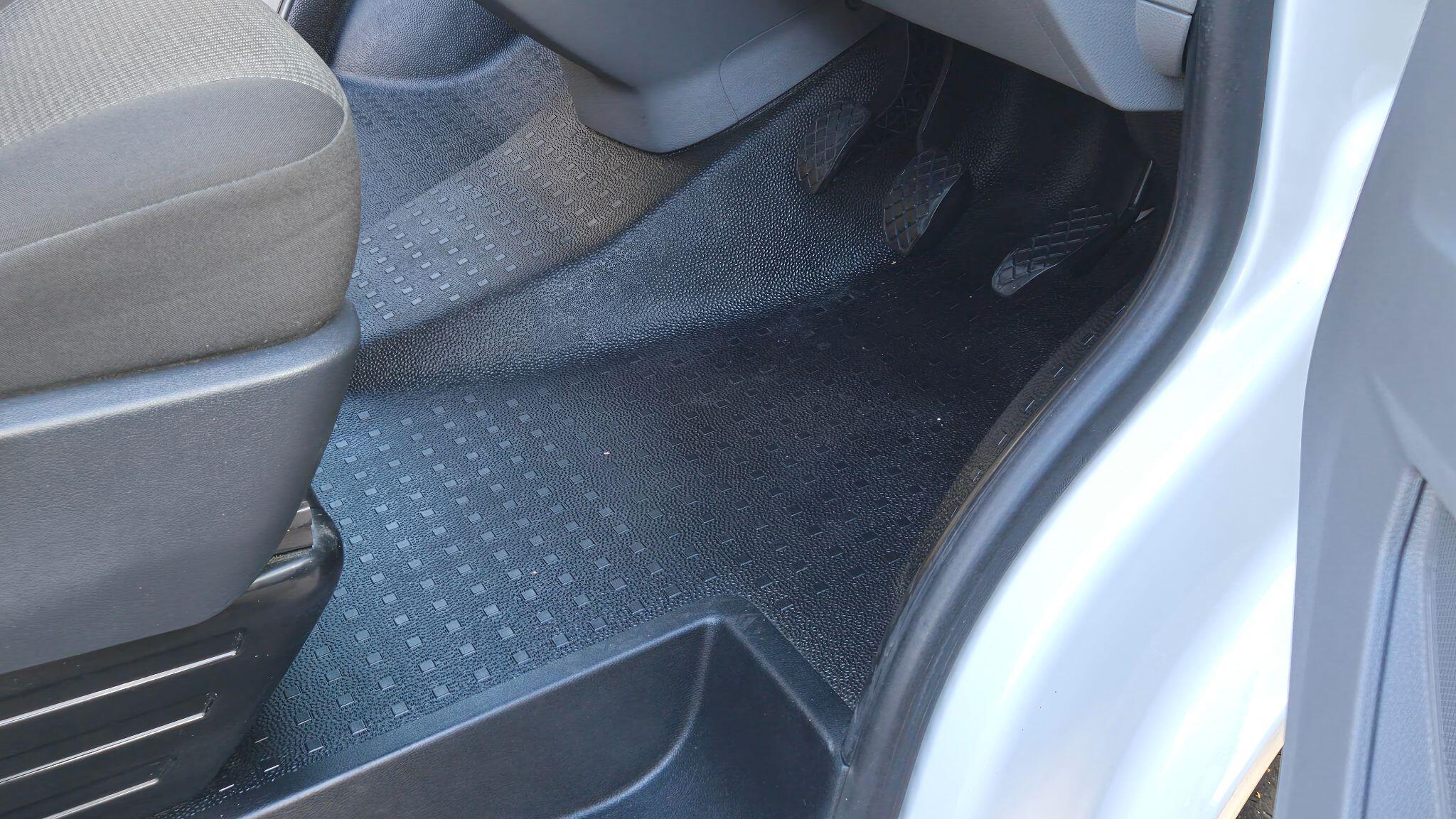 Volkswagen Transporter 2.0 TDI T32 Startline FWD LWB Euro 6 (s/s) 5dr 5dr Manual 2021