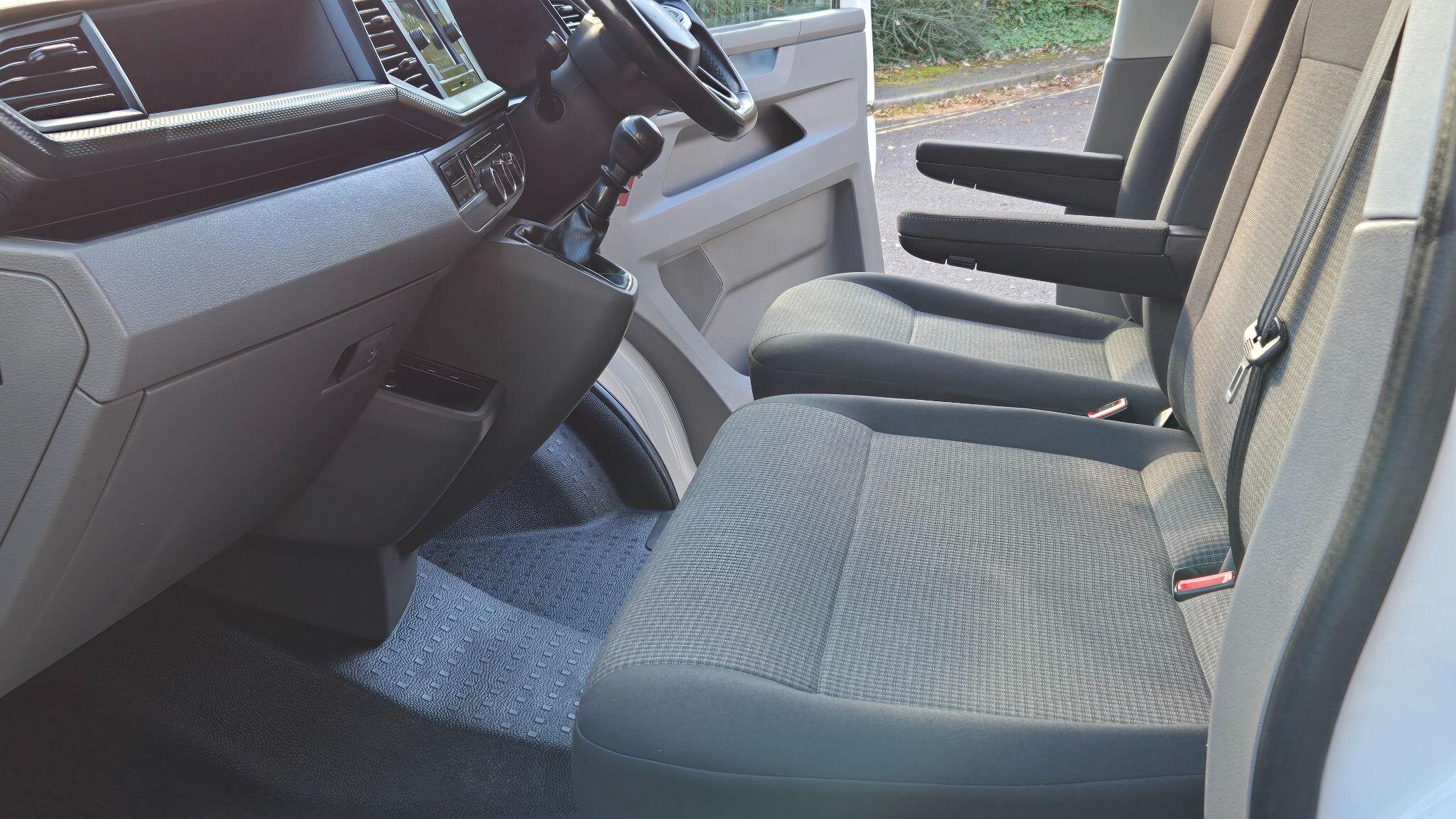 Volkswagen Transporter 2.0 TDI T32 Startline FWD LWB Euro 6 (s/s) 5dr 5dr Manual 2021