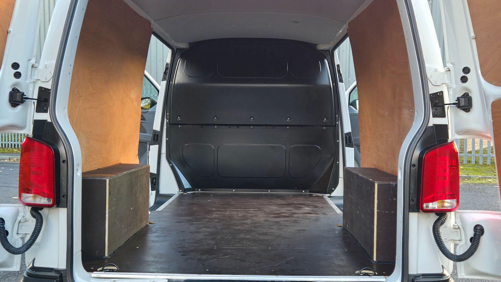 Volkswagen Transporter 2.0 TDI T32 Startline FWD LWB Euro 6 (s/s) 5dr 5dr Manual 2021