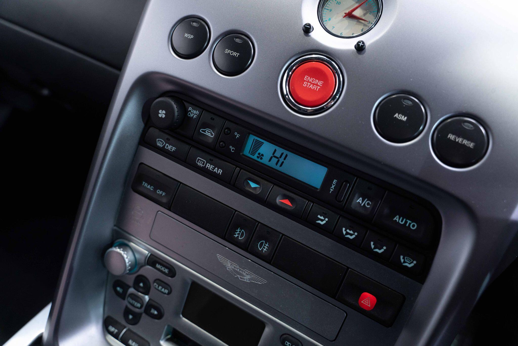 Aston Martin Vanquish 5.9 2dr 2dr Manual 2026