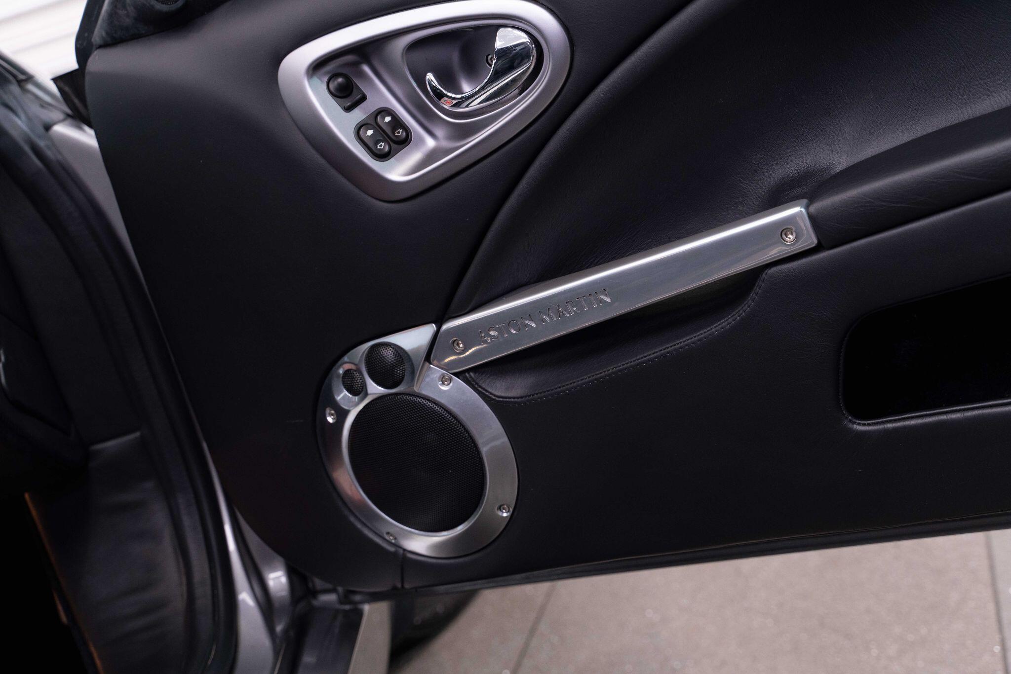 2003 Aston Martin Vanquish 5.9 2dr, exterior view 3
