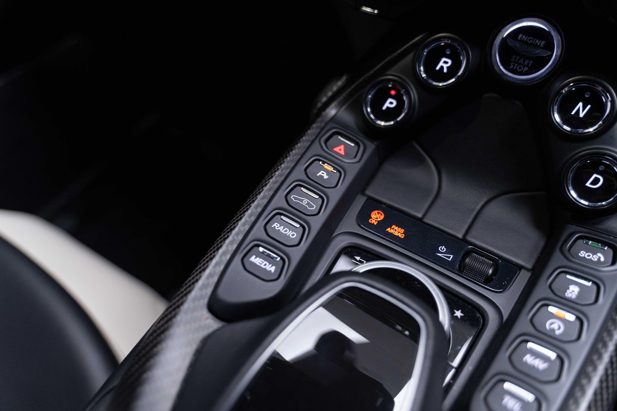 Aston Martin Vantage 4.0 V8 Auto Euro 6 2dr 2dr Automatic 2025