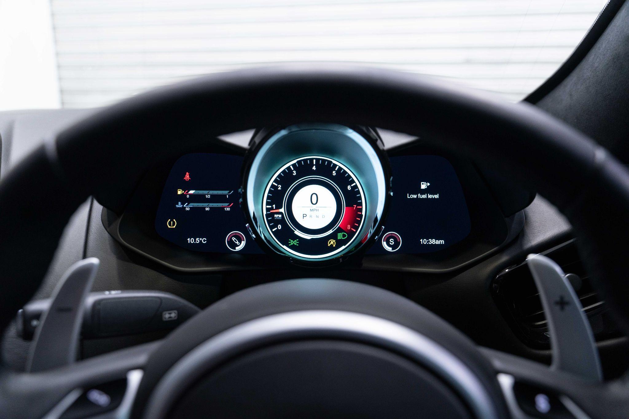 Aston Martin Vantage 4.0 V8 Auto Euro 6 2dr 2dr Automatic 2025