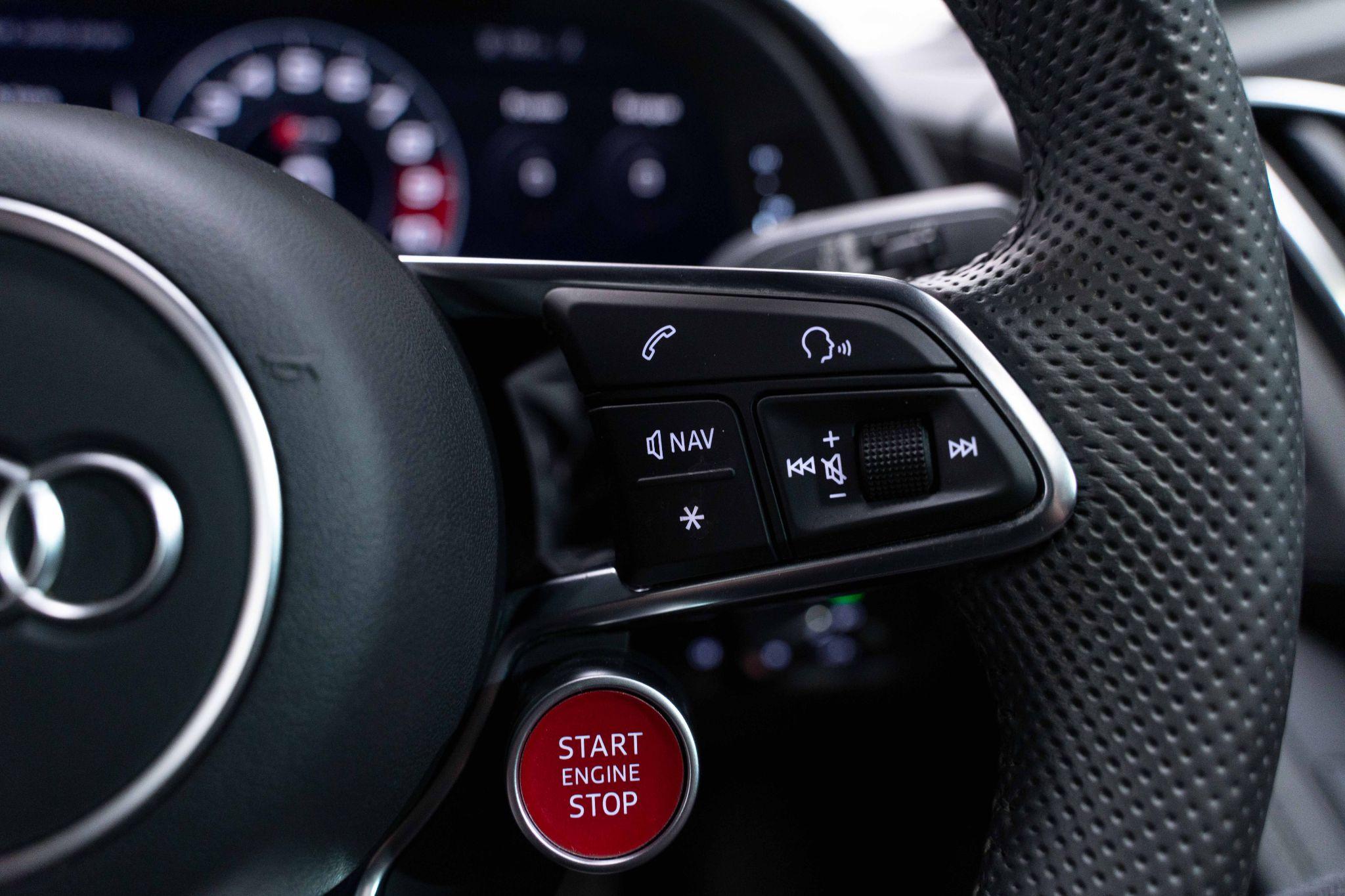 Audi R8 5.2 FSI V10 Coupe 2dr Petrol S Tronic Euro 6 (s/s) (540 ps) 2dr Automatic 2026