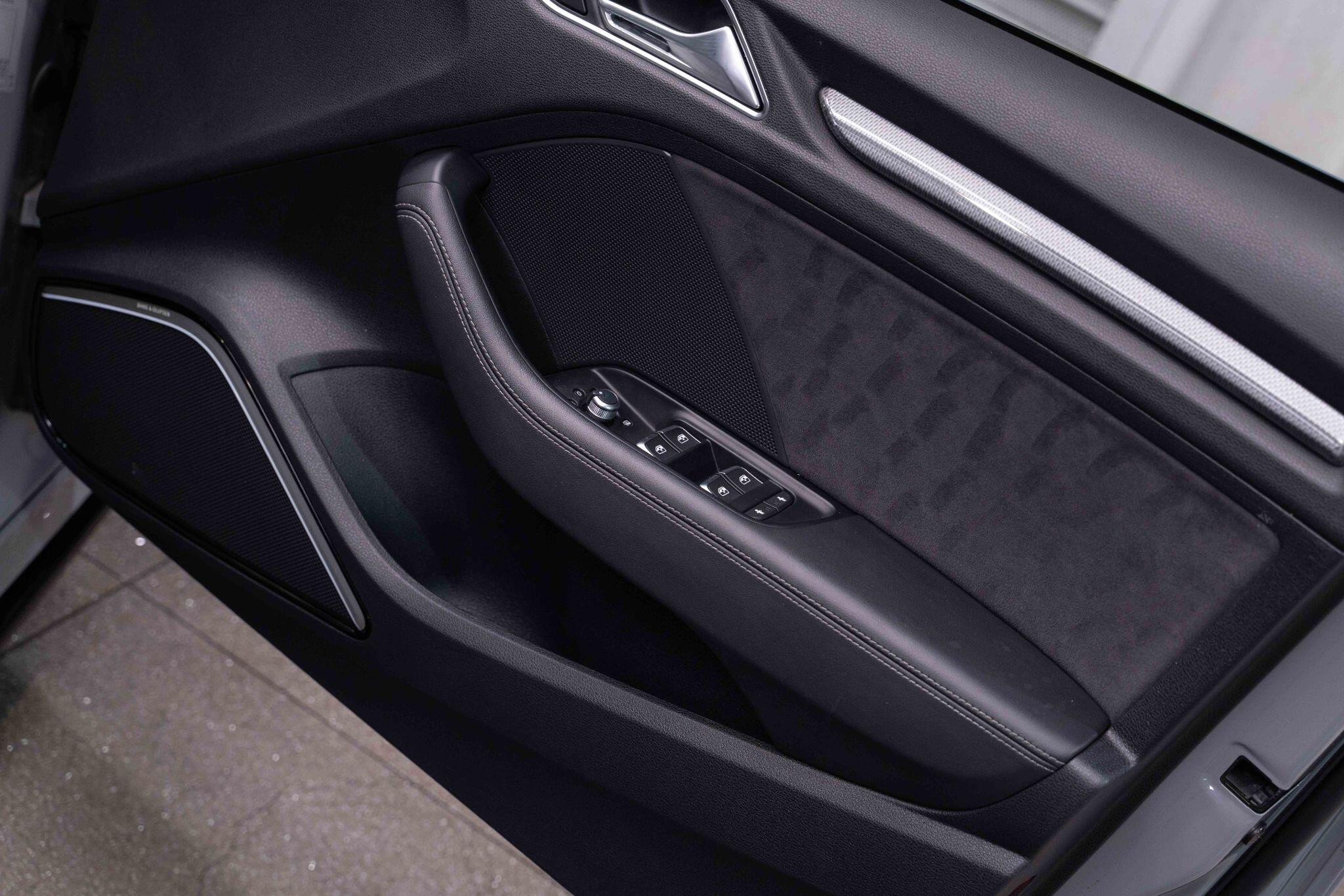 Audi RS3 2.5 TFSI Saloon 4dr Petrol S Tronic quattro Euro 6 (s/s) (400 ps) 4dr Automatic 2025