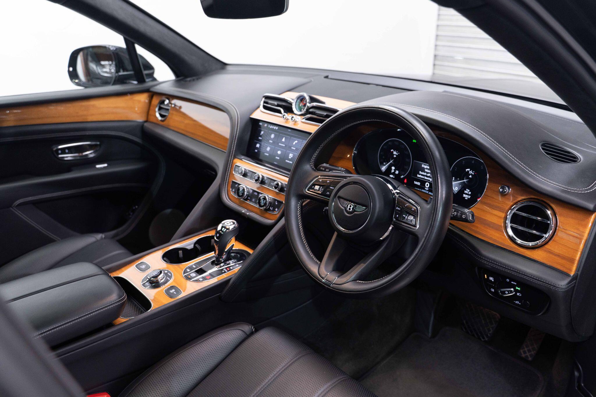 Bentley Bentayga 4.0 V8 Auto 4WD Euro 6 (s/s) 5dr 5dr Automatic 2025