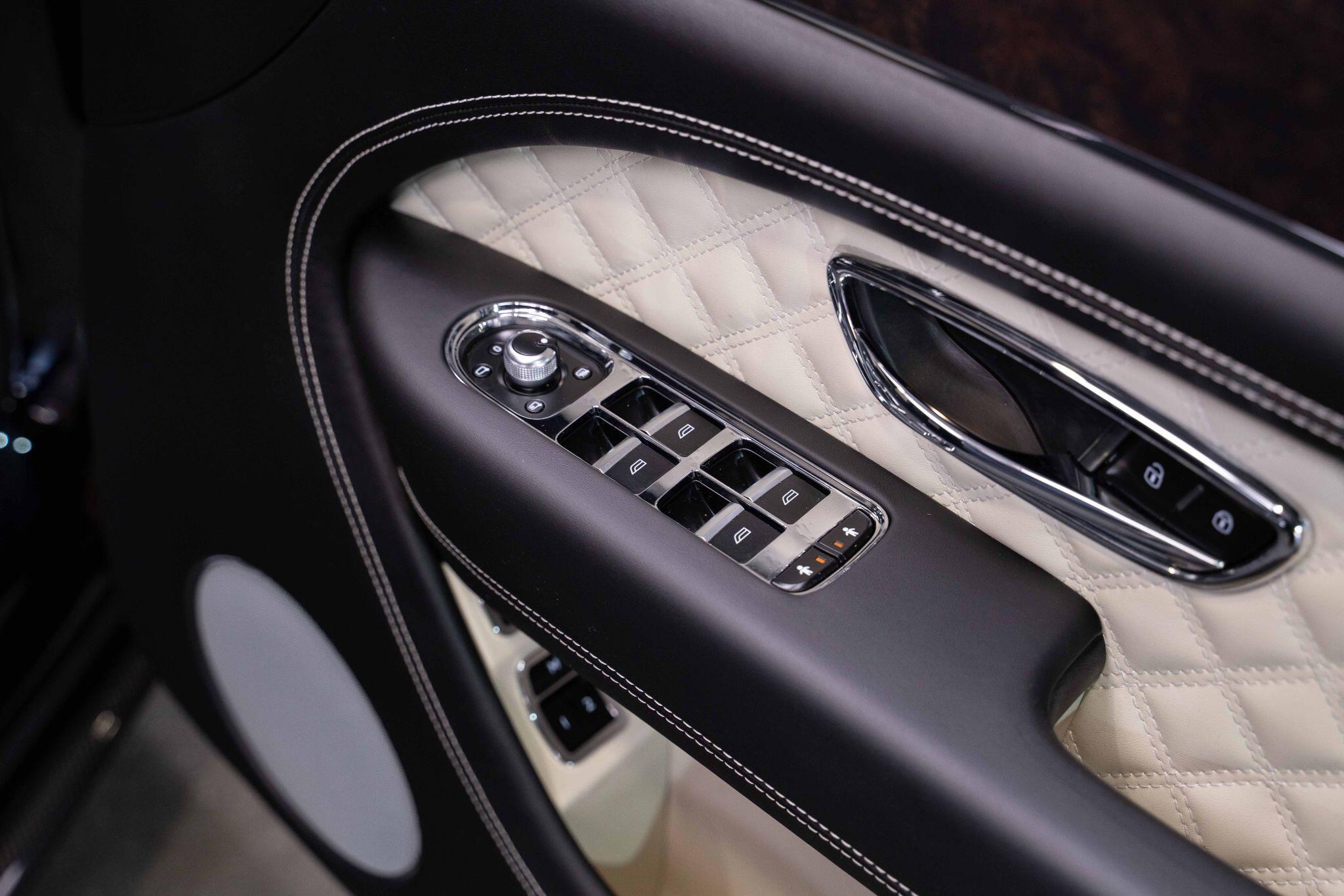 Bentley Bentayga 4.0 V8 Base Auto 4WD Euro 6 (s/s) 5dr 5dr Automatic 2025