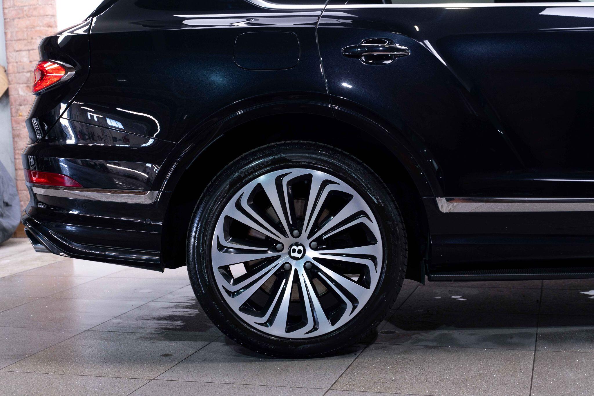 Bentley Bentayga 4.0 V8 Base Auto 4WD Euro 6 (s/s) 5dr 5dr Automatic 2025