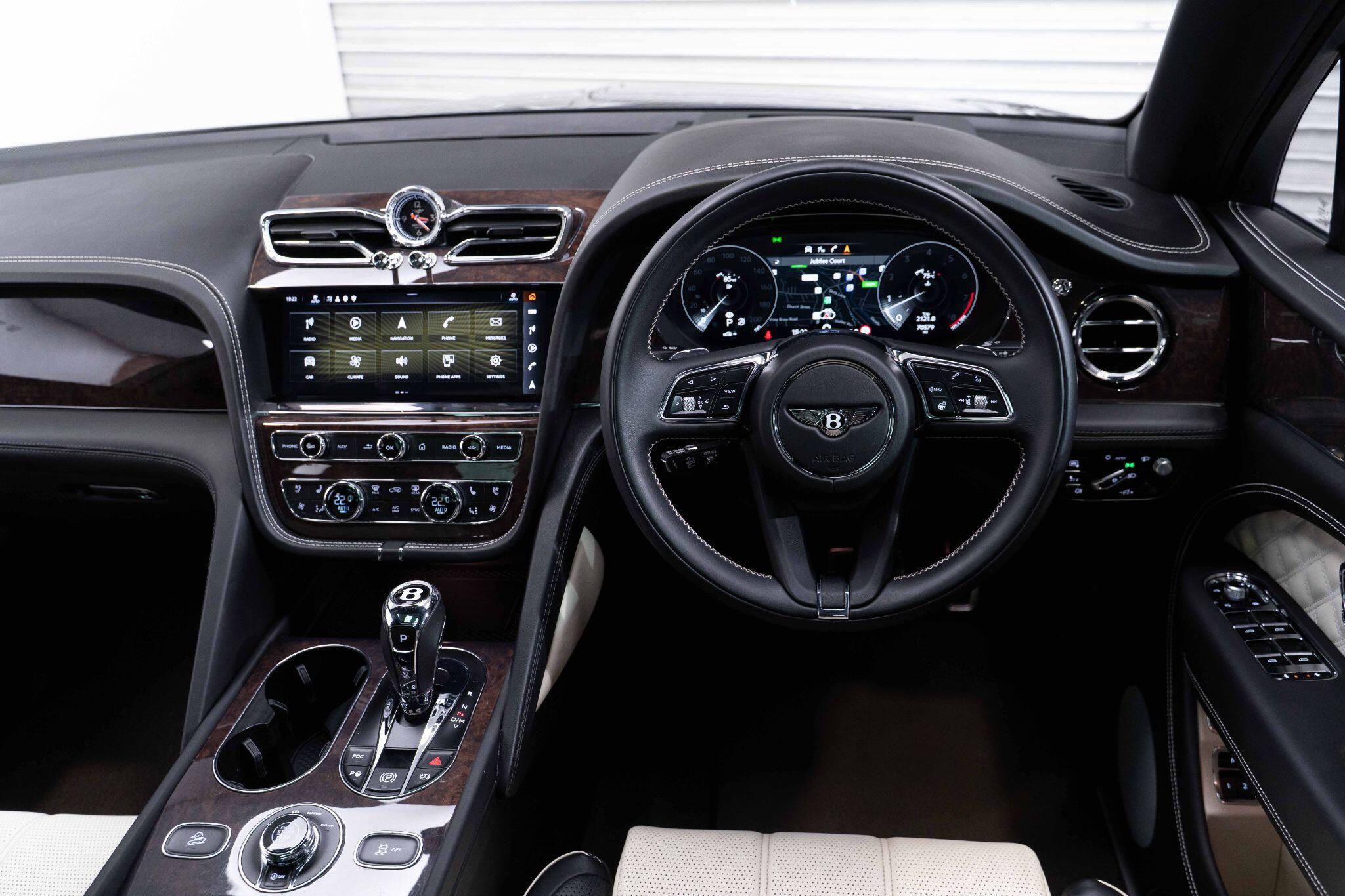 Bentley Bentayga 4.0 V8 Base Auto 4WD Euro 6 (s/s) 5dr 5dr Automatic 2025