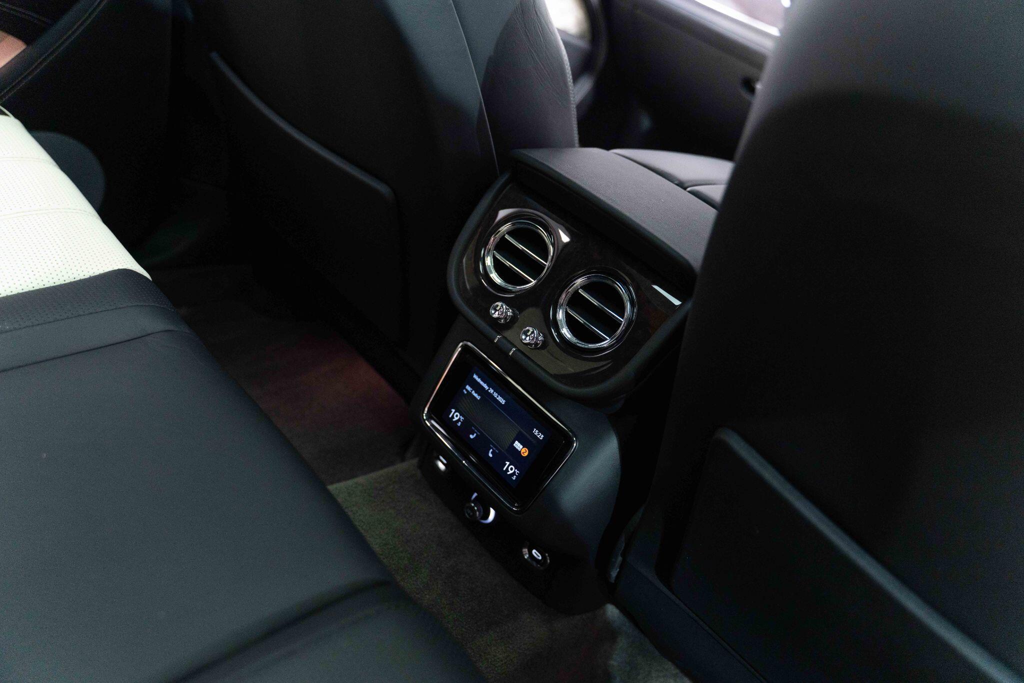 Bentley Bentayga 4.0 V8 Base Auto 4WD Euro 6 (s/s) 5dr 5dr Automatic 2025