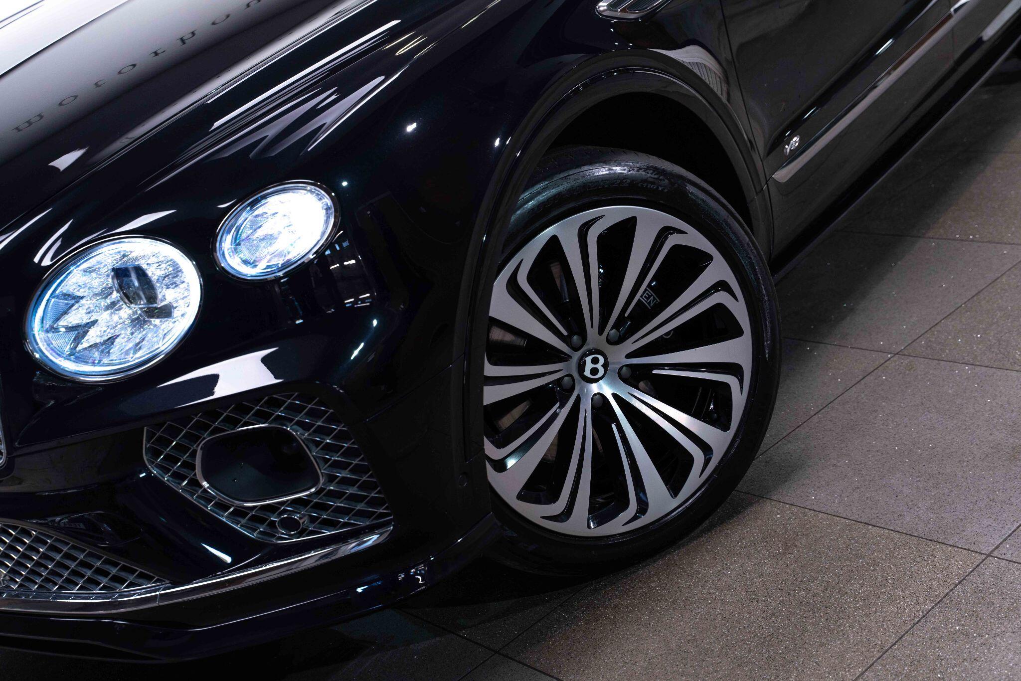 Bentley Bentayga 4.0 V8 Base Auto 4WD Euro 6 (s/s) 5dr 5dr Automatic 2025