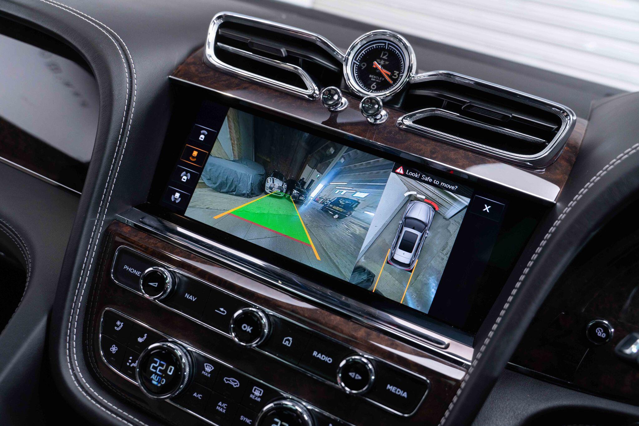 Bentley Bentayga 4.0 V8 Base Auto 4WD Euro 6 (s/s) 5dr 5dr Automatic 2025